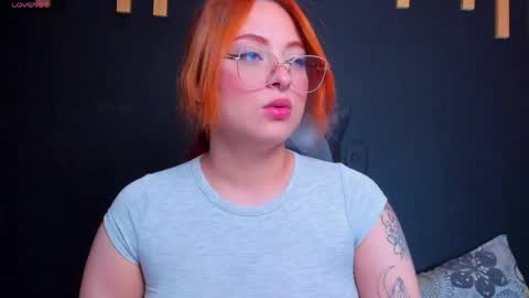 Snapshot of izyzys_baker chatting on April 2026 05:22:01 AM hot izys online show from April 2026 05:22:01 AM