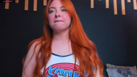 Snapshot of izyzys_baker chatting on May 2026 07:06:01 AM hot izys online show from May 2026 07:06:01 AM