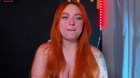 Snapshot of izyzys_baker chatting on July 2026 05:43:02 AM hot izys online show from July 2026 05:43:02 AM