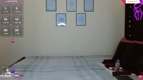 Snapshot of izzabelvalentine chatting on October 2025 05:57:02 PM Izzabel Valentine online show from October 2025 05:57:02 PM