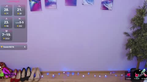 Queen of nylon  Victoria online show from December 2024 05:23:01 AM