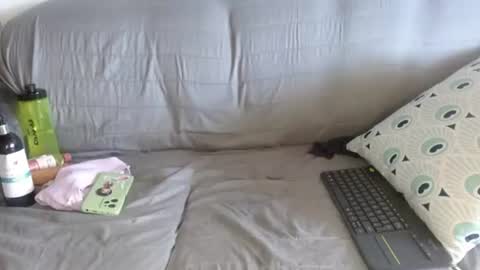 izzy_rains online show from July 2026 10:39:01 AM