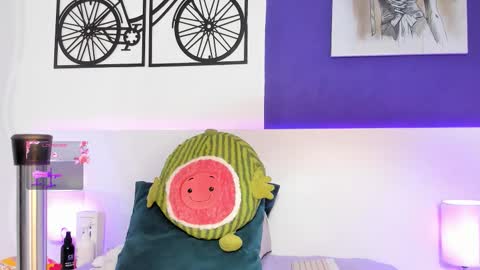 izzybellx online show from November 2025 02:45:02 AM