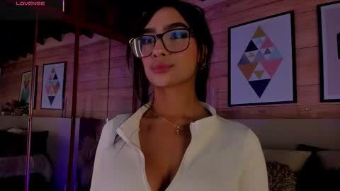 izzywild1 online show from September 2025 10:41:01 AM