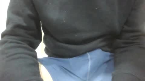 Snapshot of j24781043 chatting on November 2025 07:06:01 PM ShyAlexX online show from November 2025 07:06:01 PM