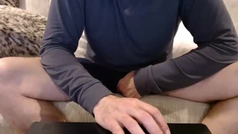 Snapshot of j335129 chatting on January 2026 07:21:01 AM James online show from January 2026 07:21:01 AM