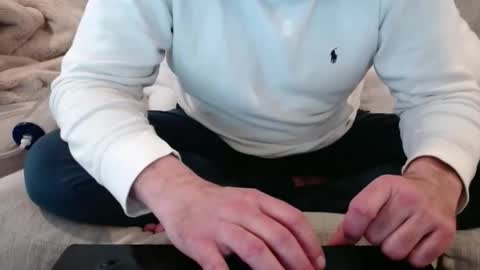 Snapshot of j335129 chatting on February 2026 04:48:01 PM James online show from February 2026 04:48:01 PM