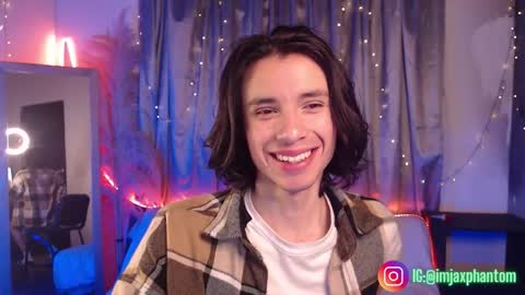 Snapshot of j_a_x_x_x_o_n chatting on November 2025 05:50:02 AM Hey im Jaxxxon check my info online show from November 2025 05:50:02 AM