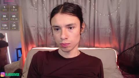Hey im Jaxxxon check my info     online show from June 2026 12:04:01 PM