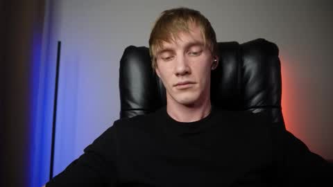 Danny online show from December 2025 08:56:02 AM