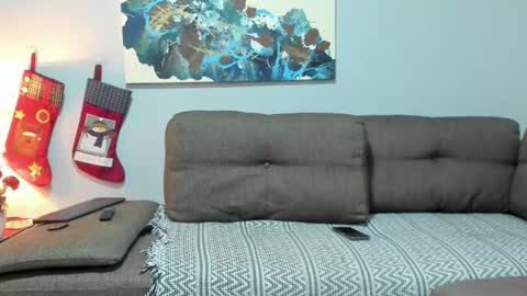 Calix  Independient model Insta and twt Calixsnake online show from November 2025 11:53:01 PM