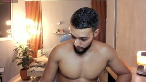 Snapshot of j_calix chatting on May 2026 11:55:01 PM Calix Independient model Insta and twt Calixsnake online show from May 2026 11:55:01 PM
