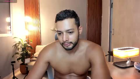Calix  Independient model Insta and twt Calixsnake online show from June 2026 08:08:01 PM