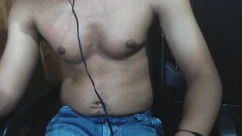 Snapshot of j_castello chatting on September 2025 01:51:02 AM J online show from September 2025 01:51:02 AM