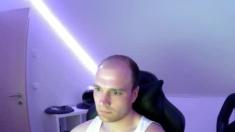 here4y online show from May 2026 08:50:02 PM