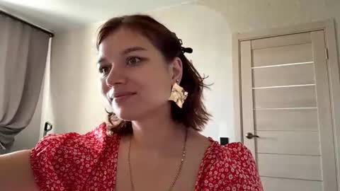 Julie online show from June 2026 11:14:01 PM
