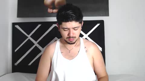 Snapshot of jack03xx_ chatting on December 2025 09:32:01 PM Jack online show from December 2025 09:32:01 PM