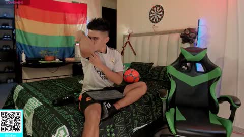 Snapshot of jack_castell chatting on September 2025 10:48:02 AM JACK CASTELL online show from September 2025 10:48:02 AM