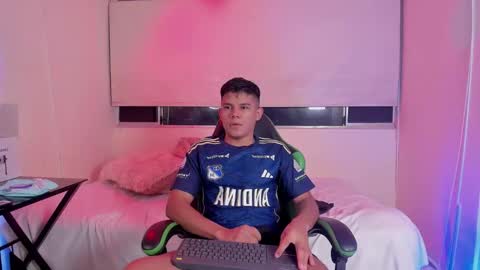 Snapshot of jack_castell chatting on January 2026 12:36:02 AM JACK CASTELL online show from January 2026 12:36:02 AM