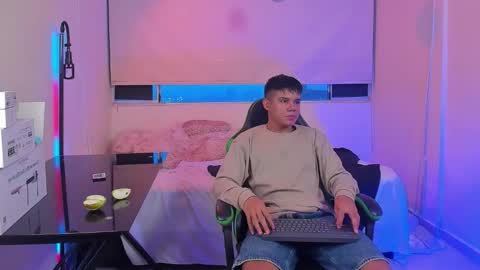 Snapshot of jack_castell chatting on January 2026 10:56:02 PM JACK CASTELL online show from January 2026 10:56:02 PM