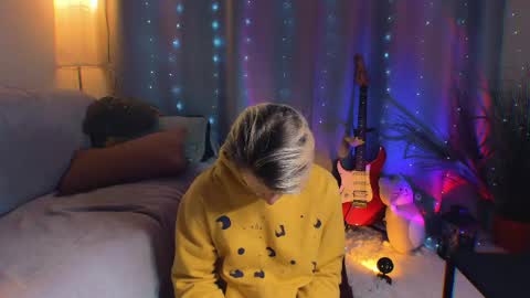 brestonsweet online show from April 2026 06:17:02 PM