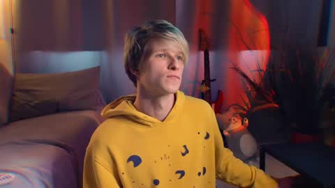 brestonsweet online show from May 2026 11:23:04 PM