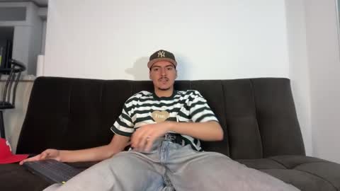 Snapshot of jack_norizz chatting on November 2025 05:09:02 AM INDEPENDENT MODEL online show from November 2025 05:09:02 AM