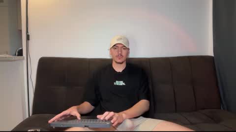 INDEPENDENT MODEL online show from January 2026 11:48:02 AM