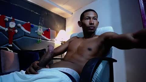 Snapshot of jack_taly chatting on December 2025 07:32:01 PM JACK Y TALY online show from December 2025 07:32:01 PM