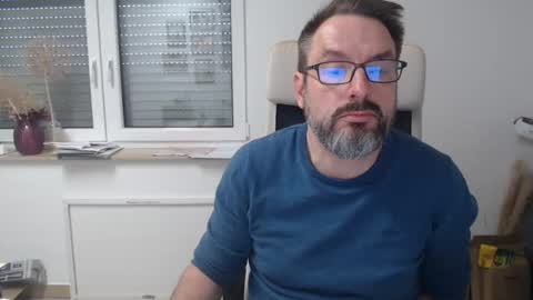 jackbauer9999 online show from December 2024 12:34:01 PM