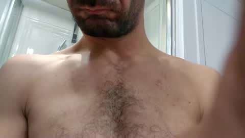 Snapshot of jackboys16 chatting on December 2024 09:39:02 PM Dess online show from December 2024 09:39:02 PM