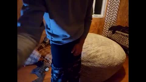 Snapshot of jackboys16 chatting on October 2025 05:17:01 AM Dess online show from October 2025 05:17:01 AM