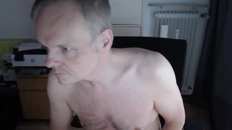 Snapshot of jackdus74 chatting on October 2025 02:38:01 PM jackdus74 online show from October 2025 02:38:01 PM