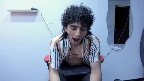 Jackes Taylor online show from September 2025 05:31:01 AM