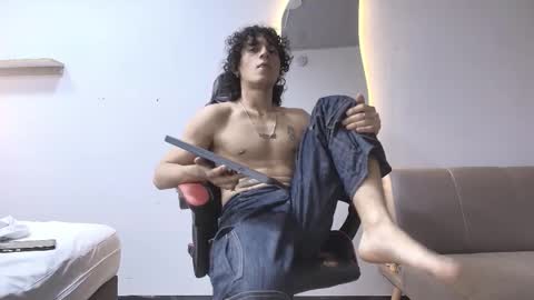 Jackes Taylor online show from February 2026 06:51:01 AM