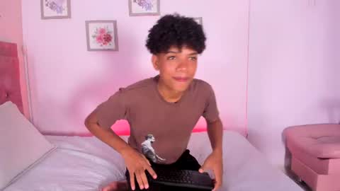 Jackk Russell  online show from June 2026 04:00:01 AM