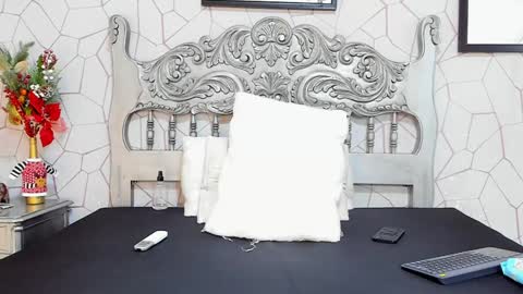 Snapshot of jackmacson chatting on December 2024 01:43:01 AM jackmacson online show from December 2024 01:43:01 AM