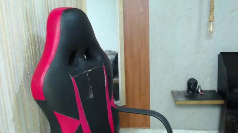JAKSON online show from April 2026 06:49:01 AM