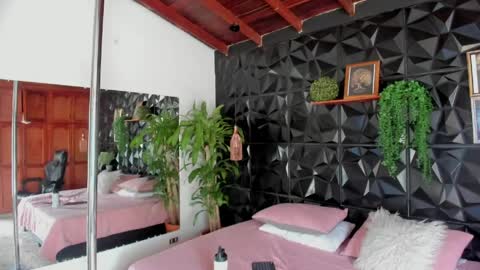 Jackson online show from April 2026 07:44:01 PM