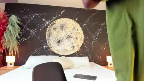 Jackson online show from December 2025 01:04:02 PM