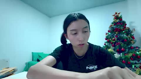 jackyrosee2323 online show from December 2025 10:59:02 PM
