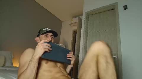 jacob__adams online show from October 2025 10:07:01 PM