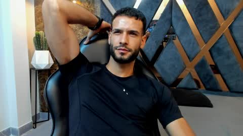 Jaco online show from April 2026 11:13:02 PM