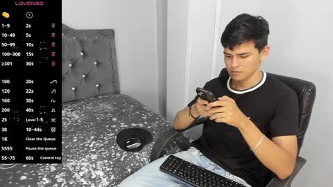 Jacob Lee online show from December 2024 07:39:02 PM