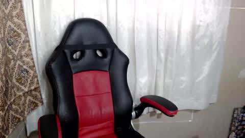 Jacobbakerr online show from November 2025 04:34:02 PM