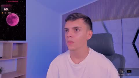 Snapshot of jacobrobeerts chatting on November 2025 08:30:02 PM Jacob online show from November 2025 08:30:02 PM