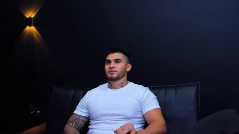 Snapshot of jacobsthorm chatting on February 2025 03:25:01 AM jacobsthorm online show from February 2025 03:25:01 AM