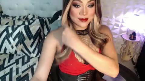 Snapshot of jacque_cole chatting on February 2025 01:23:01 AM Jacque online show from February 2025 01:23:01 AM