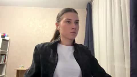 Snapshot of jacquelinesalsberg chatting on February 2026 04:14:02 PM Mira online show from February 2026 04:14:02 PM