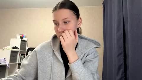 Snapshot of jacquelinesalsberg chatting on February 2026 04:40:02 PM Mira online show from February 2026 04:40:02 PM